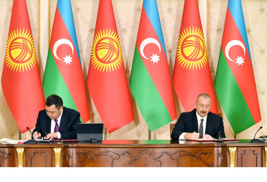 L’Azerbaïdjan et le Kirghizistan signent une série de documents VIDEO