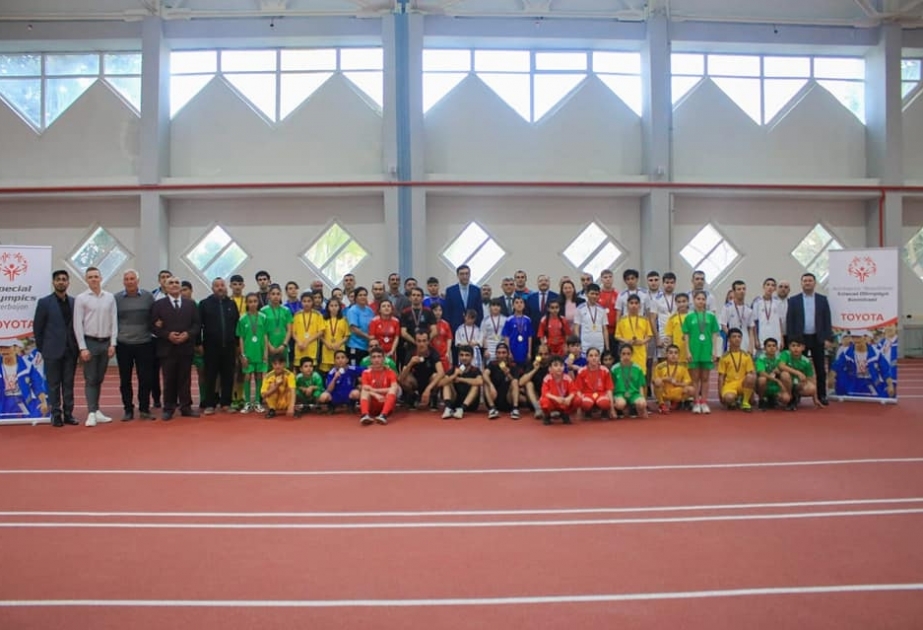 Xüsusi olimpiyaçı oğlanlar və qızlar arasında atletika yarışları keçirilib