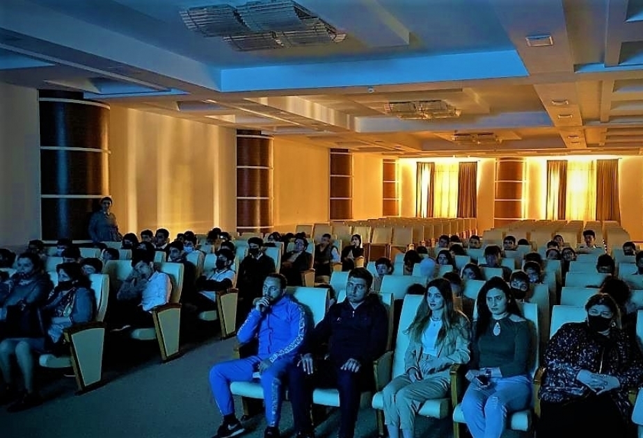 Художественный фильм “Гайнана” показан на русском языке