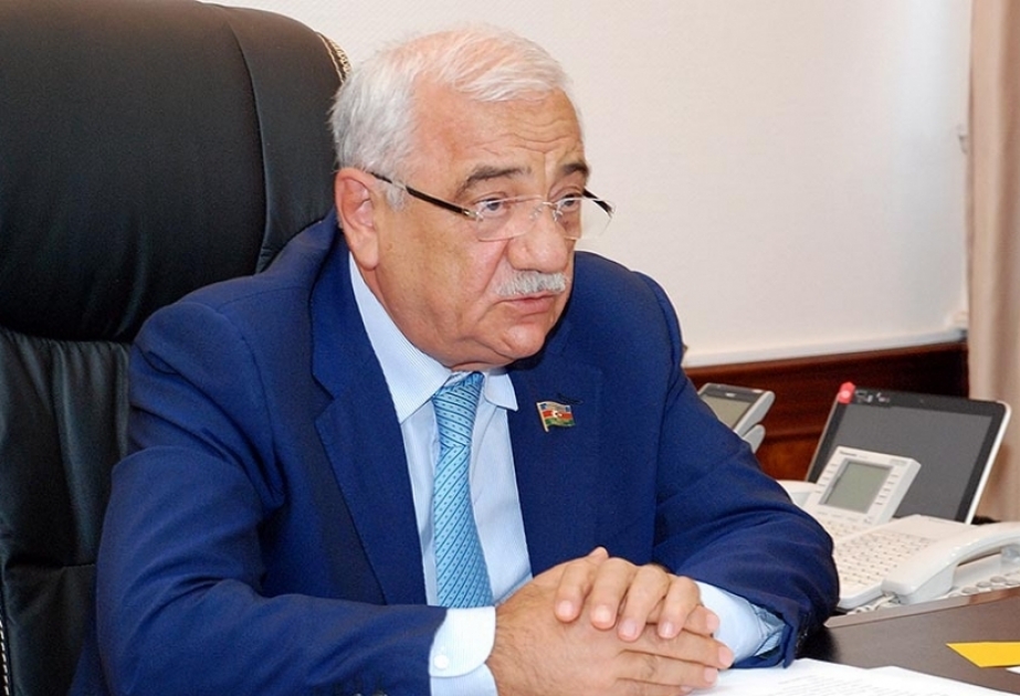 Deputat: Azərbaycan dilinə dövlət dili statusunun verilməsi Ulu Öndərin tarixi xidmətlərindəndir