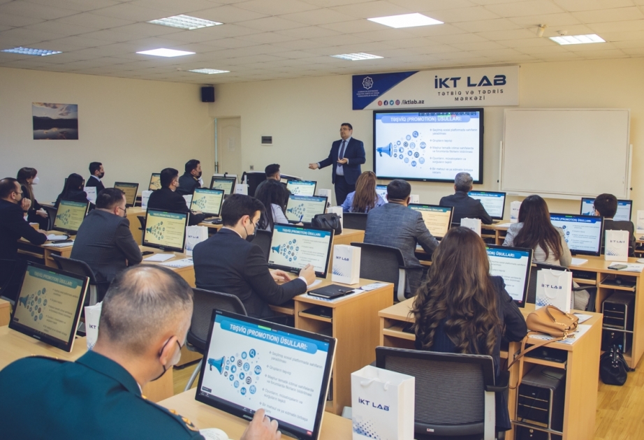 “İKT LAB” dövlət qurumları üçün sosial mediadan istifadə təlimlərinə başlayıb