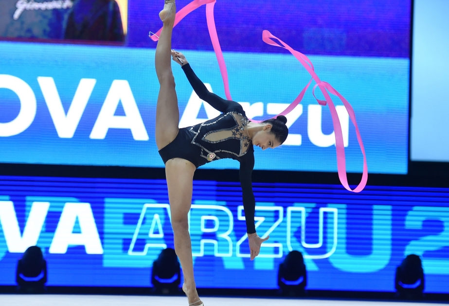 Azərbaycan təmsilçisi Arzu Cəlilova dünya kuboku yarışlarında lentlə çıxışını təqdim edib