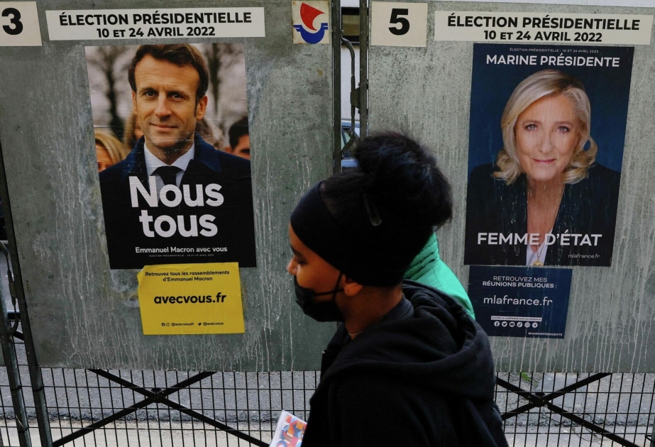 Fransada keçirilən prezident seçkilərində Emmanuel Makron liderlik edir