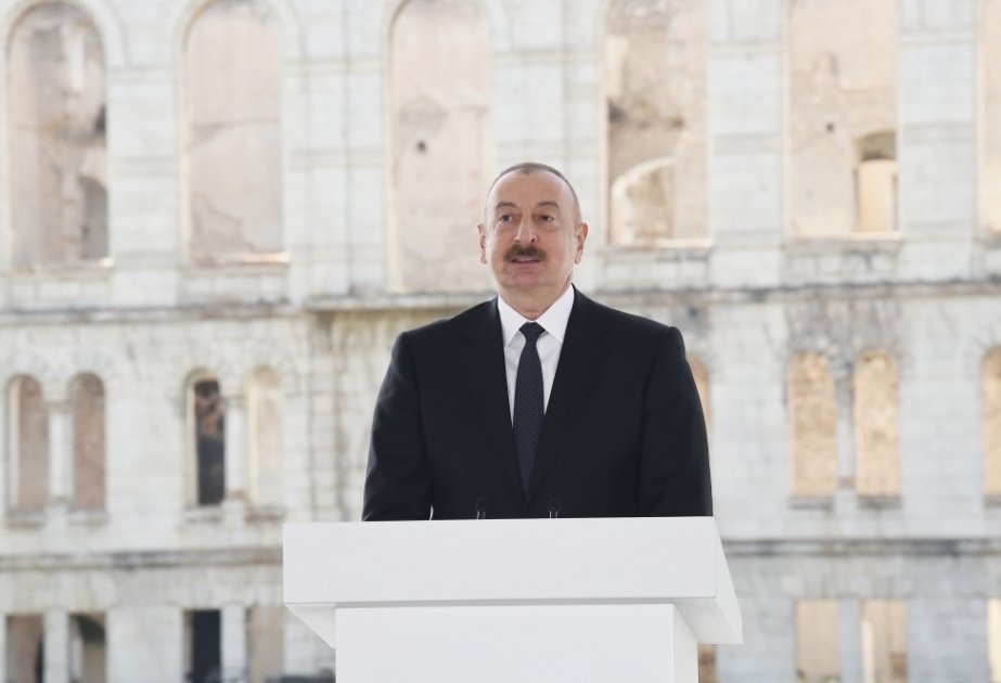 Dünya Azərbaycanlılarının beşinci qurultayı milli siyasətin zəfəridir