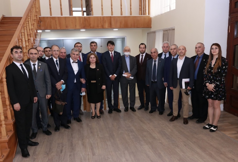 Xaricdə yaşayan azərbaycanlı alimlərin forumunun keçirilməsi müzakirə olunub