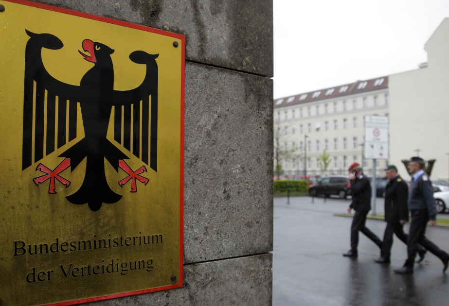 Федеральное правительство Германии дало первое разрешение на поставку Киеву тяжелого вооружения