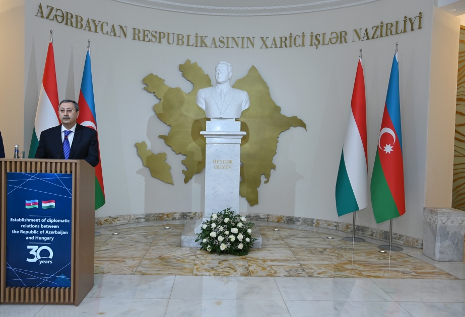 Azərbaycanda Macarıstan ilə diplomatik münasibətlərin qurulmasının 30 illiyi qeyd olunub