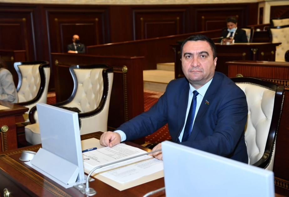 Deputat: Biz vaksinasiyada uğurlu strategiya həyata keçirdik
