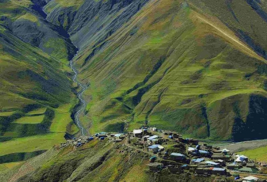 Khinalig-la aldea medieval de montaña de Azerbaiyán de 5.000 años