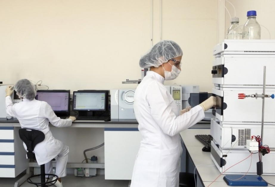 Aprelin 28-i Ümumdünya Laborantlar Günüdür