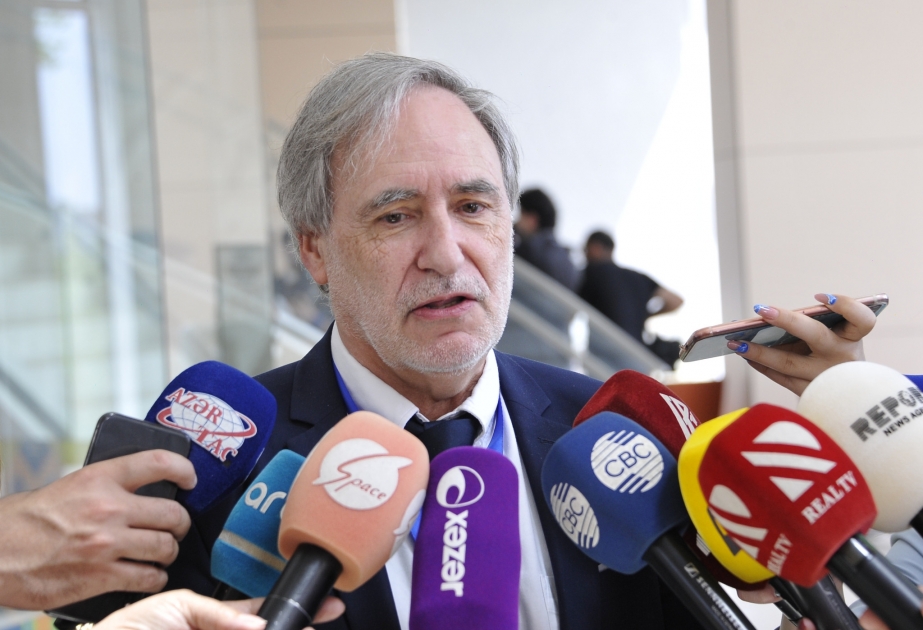 Jan-Mişel Brön: Prezident İlham Əliyevin konfransda xarici dildə danışığına heyran qaldım