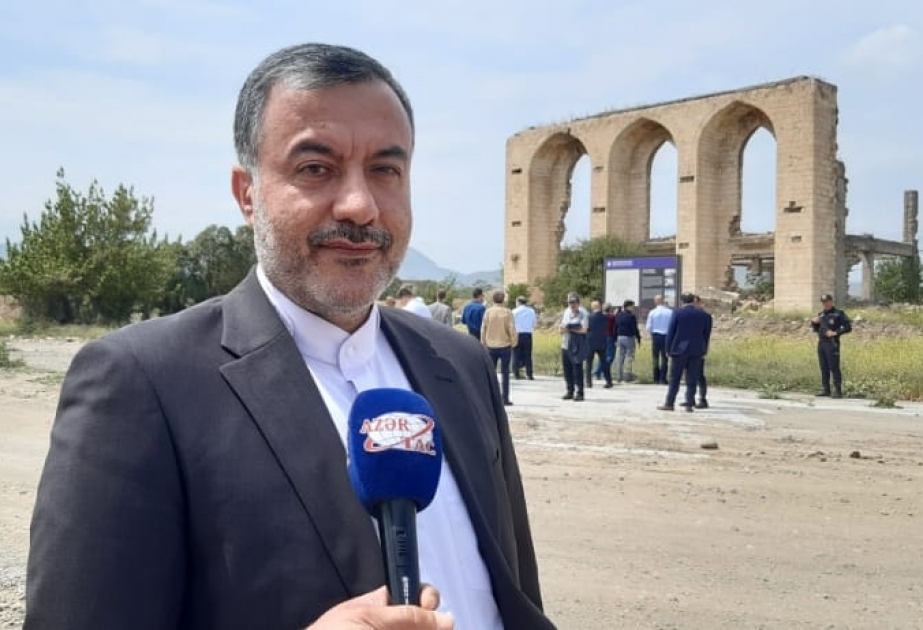 İran səfirliyinin əməkdaşı: Dini-mənəvi yerləri, dini abidələri bu hala salanlar insanlıqdan uzaqdırlar VİDEO