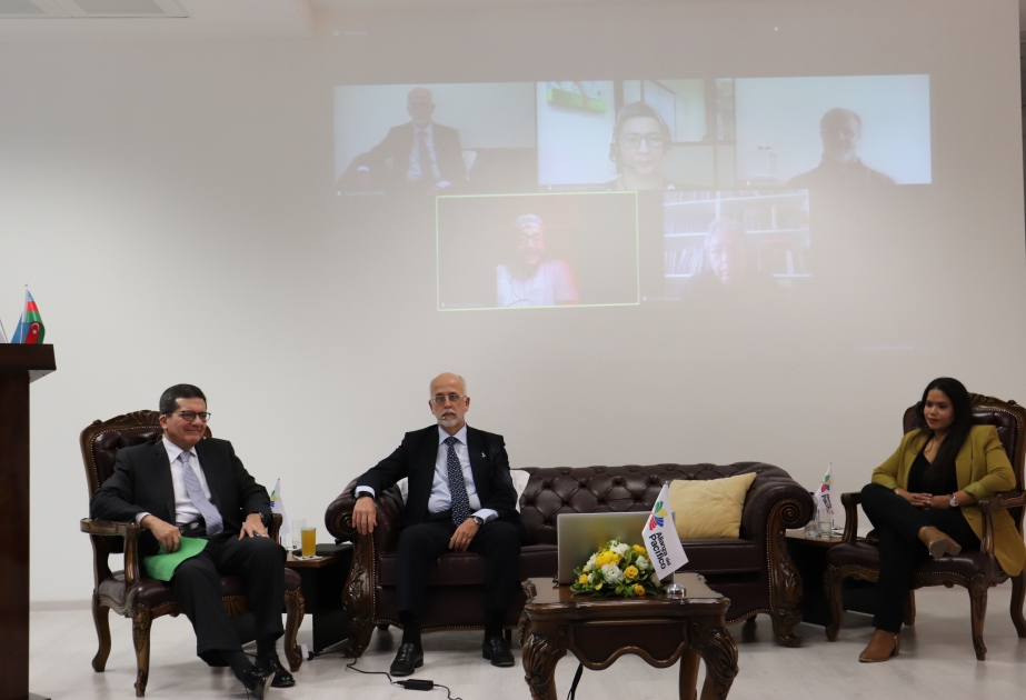 México, Chile y Colombia celebraron el encuentro literario en Azerbaiyán