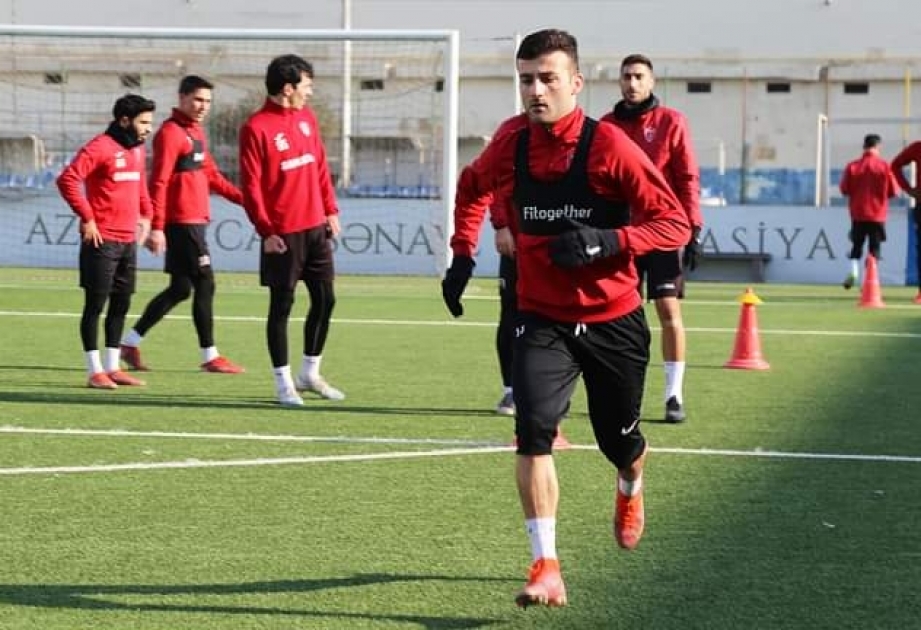“Neftçi” klubu “Şamaxı”da icarə əsasında oynayan futbolçusunu geri qaytarmaq istəyir
