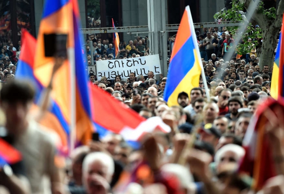 Ermənistan polisi İrəvanda 125 etirazçını saxlayıb