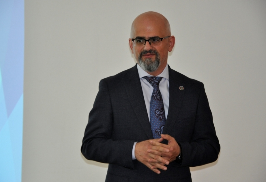 Mingəçevir Dövlət Universitetində “İşgüzar mühitdə konfliktlər: alternativ metodlar və modellər” mövzusunda seminar keçirilib