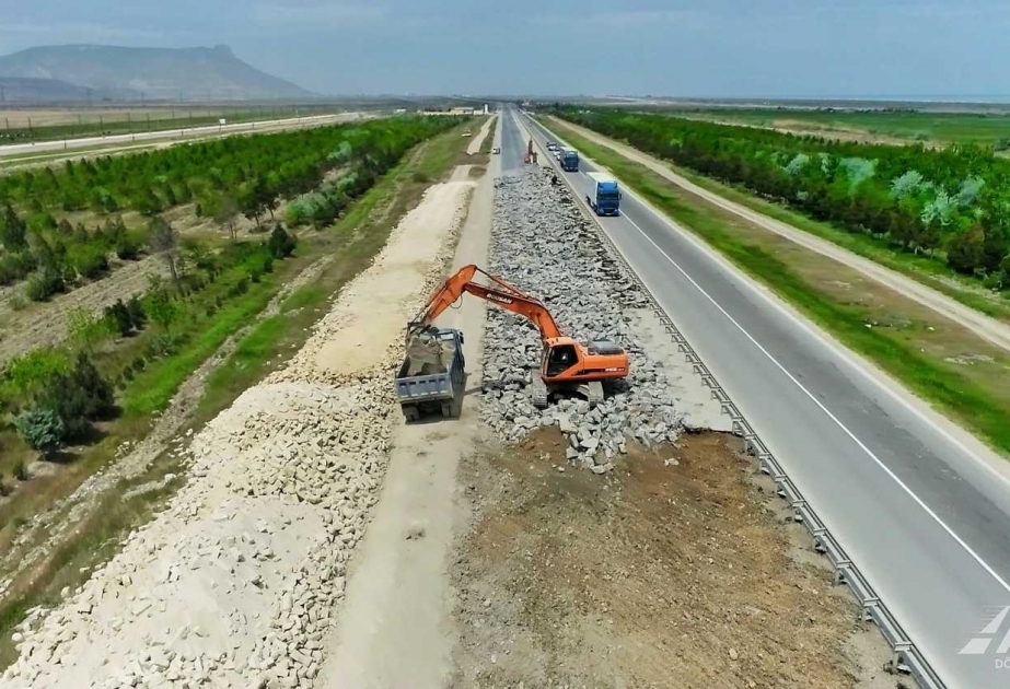 Azerbaiyán inicia la reparación de la carretera fronteriza Bakú-Guba-Rusia