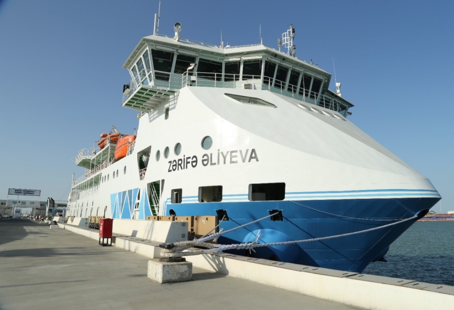 Судно-паром «Зарифа Алиева» типа Ro-Pax отправилось в первое плавание