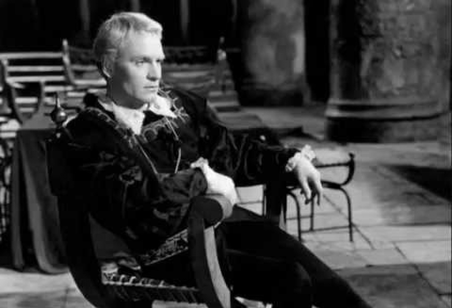 Hamlet to be or. Hamlet to be or