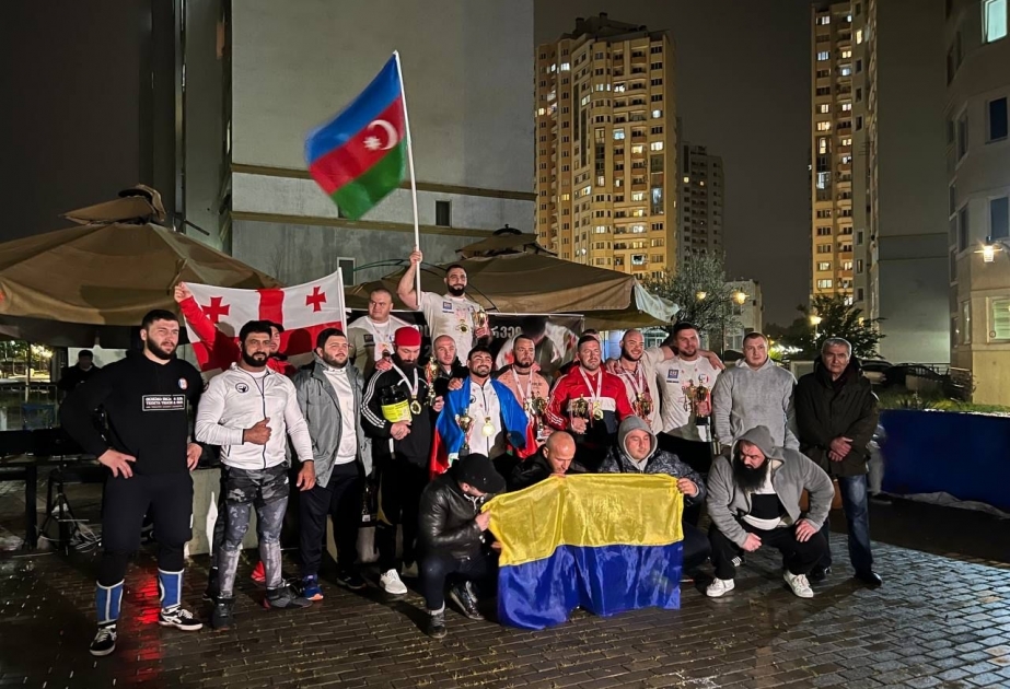 Azərbaycan stronqmençiləri Gürcüstanda 2 qızıl medal qazanıblar