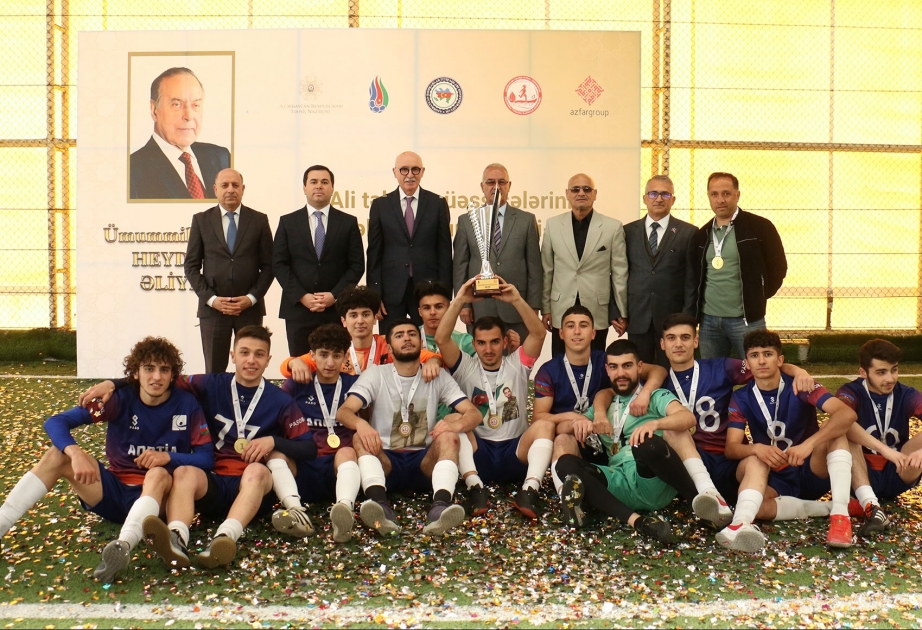 Ali təhsil müəssisələrinin tələbələri arasında minifutbol çempionatı başa çatıb