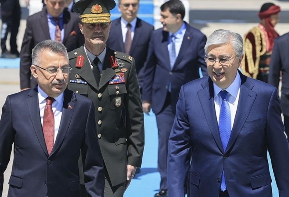 哈萨克斯坦总统访问土耳其