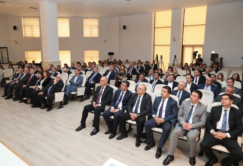 L’AZERTAC accueille une conférence intitulée « Heydar Aliyev et le développement des médias azerbaïdjanais » VIDEO