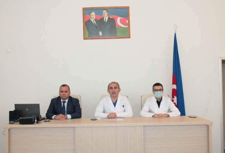 Elmi-Tədqiqat Pediatriya İnstitutunda Ulu Öndərə həsr olunmuş tədbir keçirilib