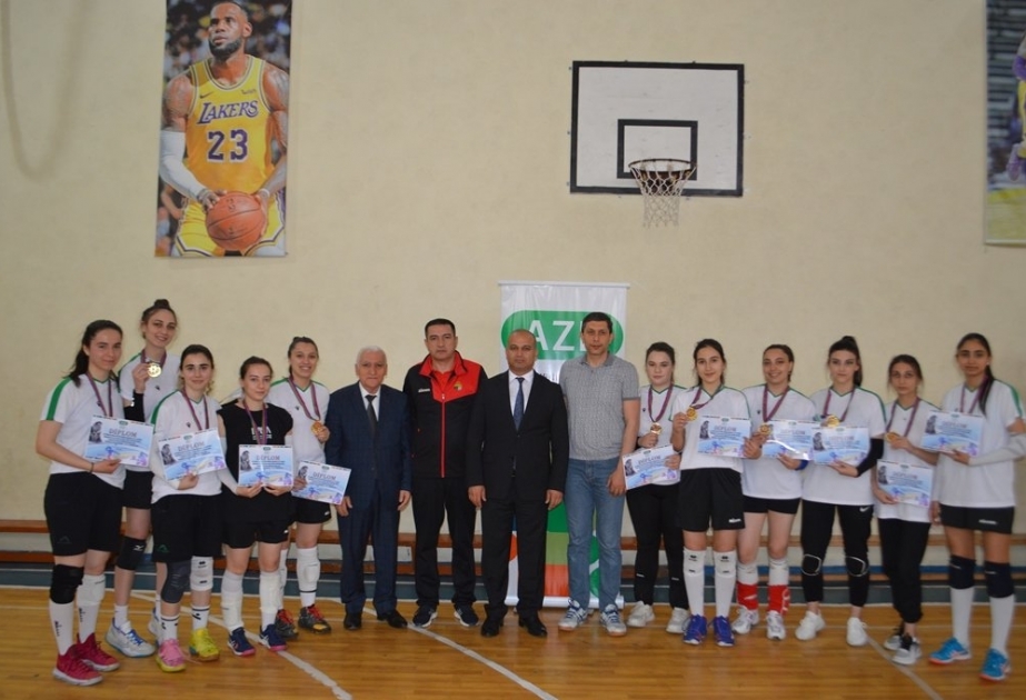 Nərimanov rayonunda tələbə qızlar arasında voleybol yarışının qalibi müəyyənləşib