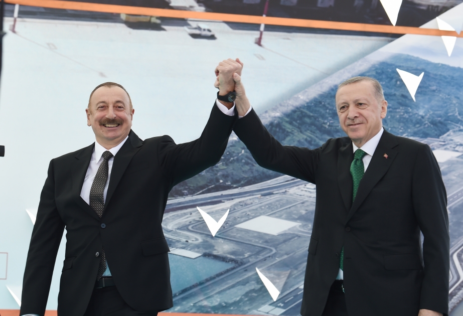 Prezident İlham Əliyev: Azərbaycan və Türkiyə dünya miqyasında bir-birinə ən yaxın ölkələrdir VİDEO
