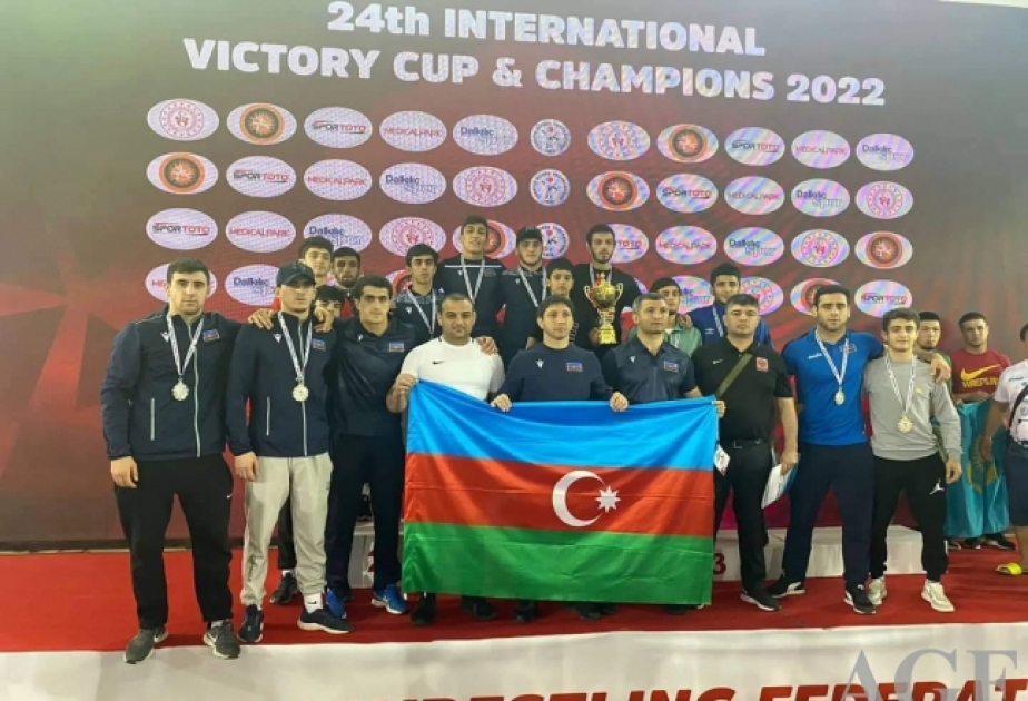 Güləşçilərimiz Antalyada “Çempionlar” turnirində 24 medal qazanıblar
