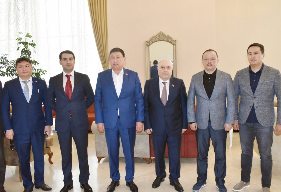 Qırğızıstan Joqorku Keneşinin sədr müavini Azərbaycana səfərə gəlib