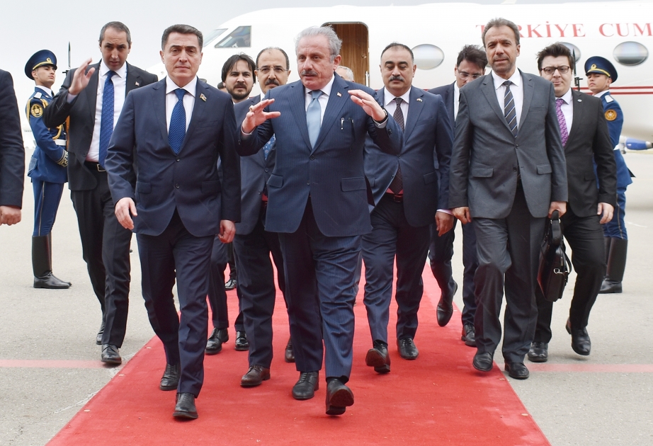 Türkische Parlamentssprecher zu Besuch in Aserbaidschan