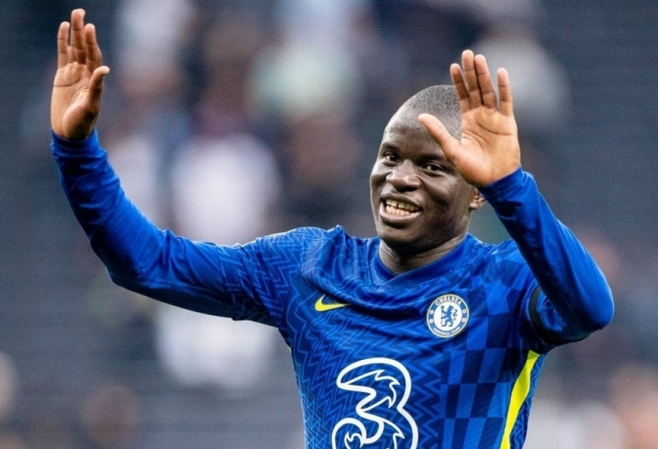 Erik ten Hag 'wants N'Golo Kante as first Manchester United signing'
