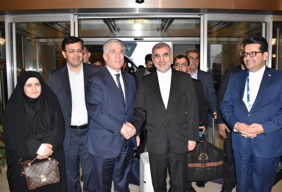 İranın İslam Şurası Məclisi sədrinin birinci müavini Azərbaycana səfərə gəlib