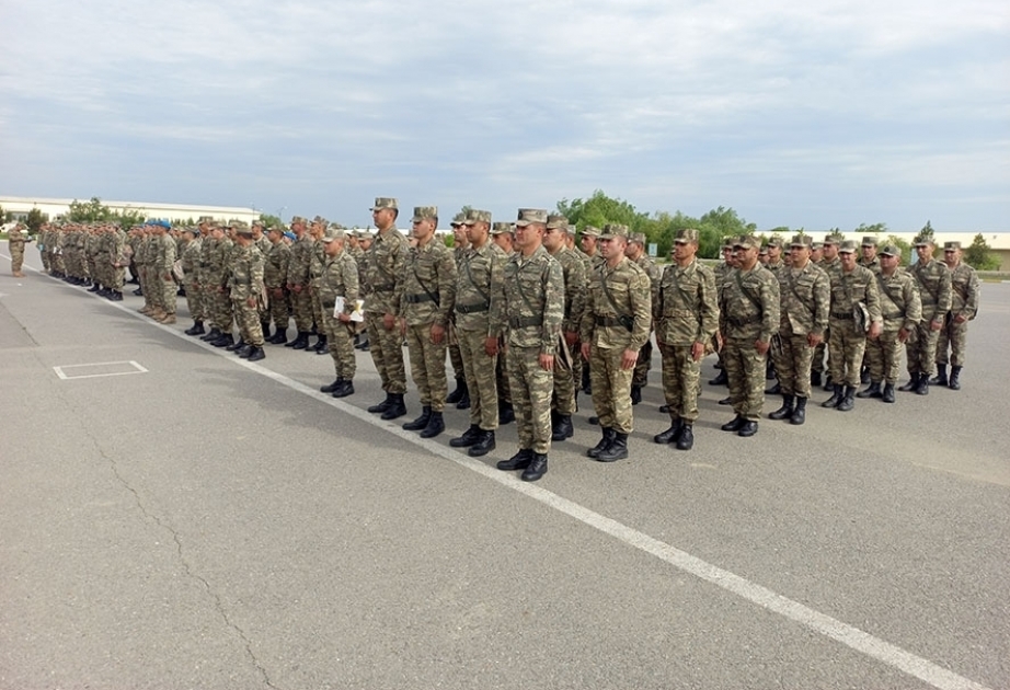 Azerbaijan’s Defense Ministry holds exemplary classes on socio-political training