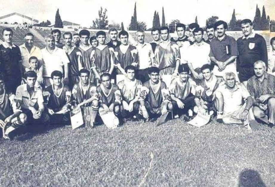 Sale a la venta el libro "Qarabag- the Team without a City and their Quest to Conquer Europe"