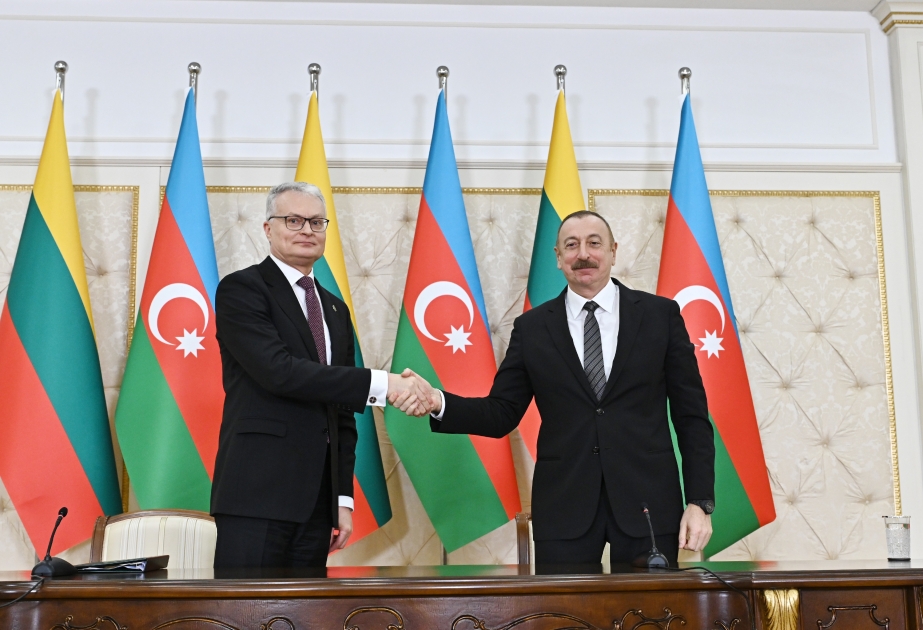 Azerbaijani, Lithuanian presidents made press statements VIDEO