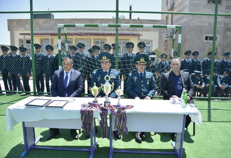 Azərbaycan Respublikasının Dövlət Sərhəd Xidmətinin Xüsusi Məktəbində kursantlar arasında əyləncəli estafet yarışları keçirilib