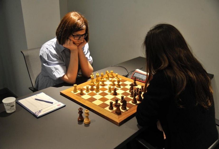 Qadın şahmatçılar arasında Azərbaycan çempionatının ikinci turunda turnirin reytinq favoriti məğlub olub