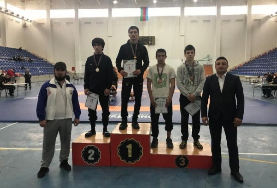 Sərbəst və yunan-Roma güləşi üzrə U-15 Bakı çempionatına yekun vurulub