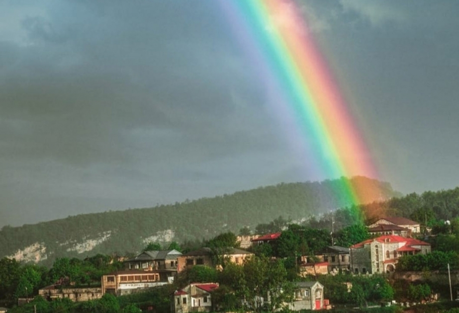 Famous photojournalist Reza Deghati shares photos from Shusha