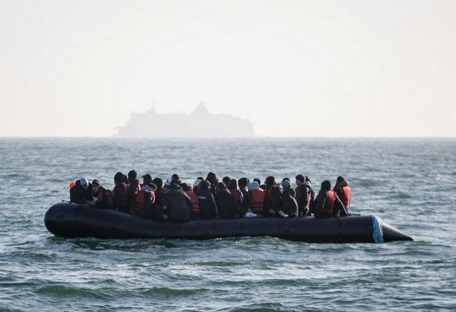 Three migrants dead and ten missing in shipwreck in Tunisia