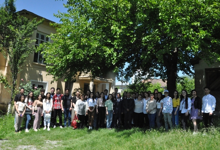 MDU kollektivi Şəki şəhərində Şimal-Qərb Regional Hidrometeorologiya Mərkəzinə ekskursiya edib
