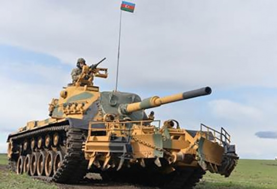 Continúan las maniobras conjuntas de militares azerbaiyanos y turcos