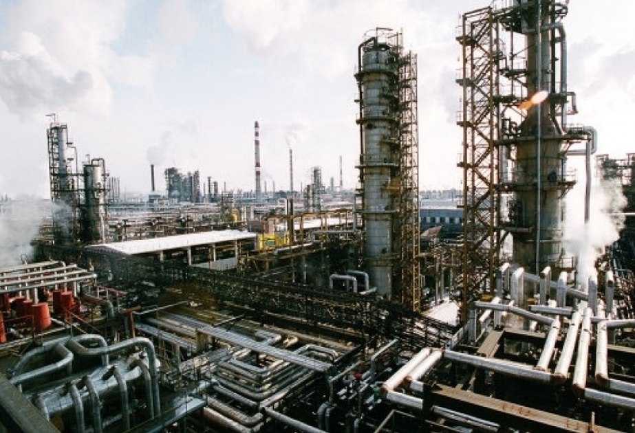SOCAR: “Se espera que haya humo en las torres de combustión de las refinerías de petróleo”