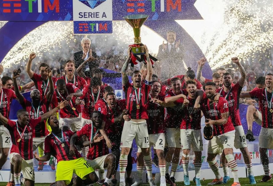 «Милан» в 19-й раз стал чемпионом Италии, сравнявшись по числу титулов с «Интером»