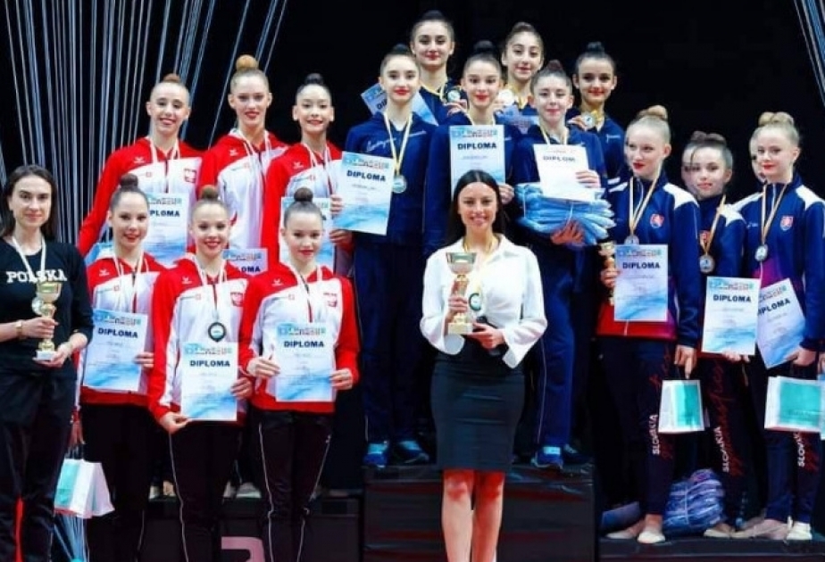 Gimnastas rítmicas de Azerbaiyán ganaron 4 medallas en Polonia