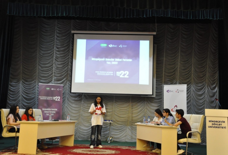 MDU komandaları “Mingəçevir Gənclər Debat Forumu”nun finalçıları oldular