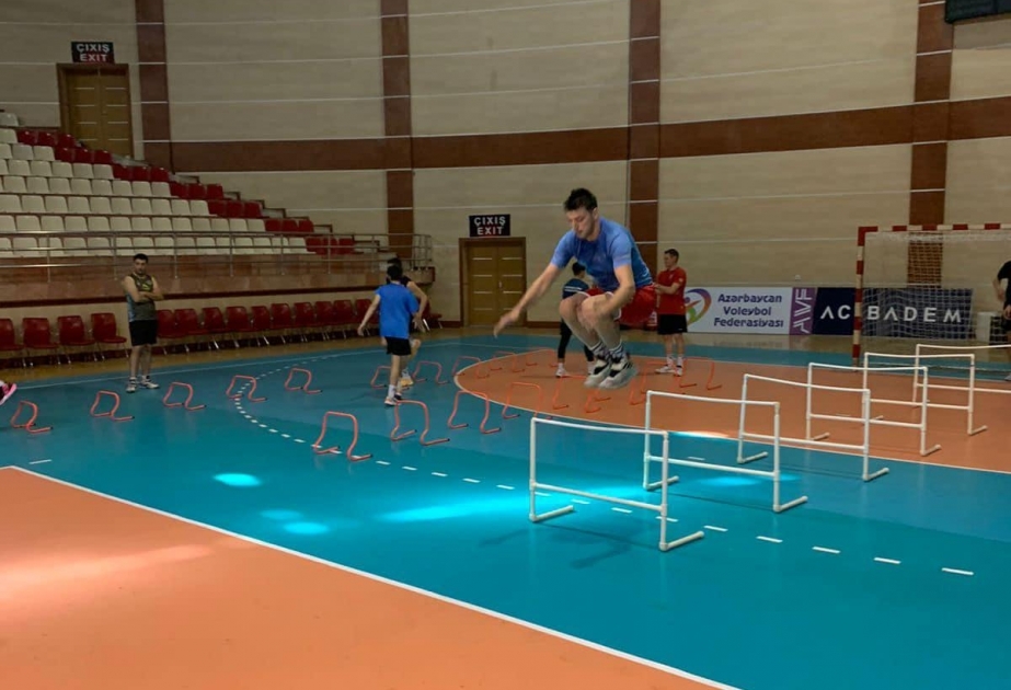Kişi voleybolçulardan ibarət Azərbaycan millisi V İslam Həmrəyliyi Oyunlarına hazırlığı davam etdirir